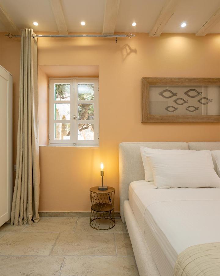 Ydragogeio Rooms Old Town Chania  Exterior photo